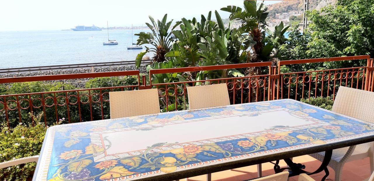 White Lotus Apartment Taormina Exteriér fotografie