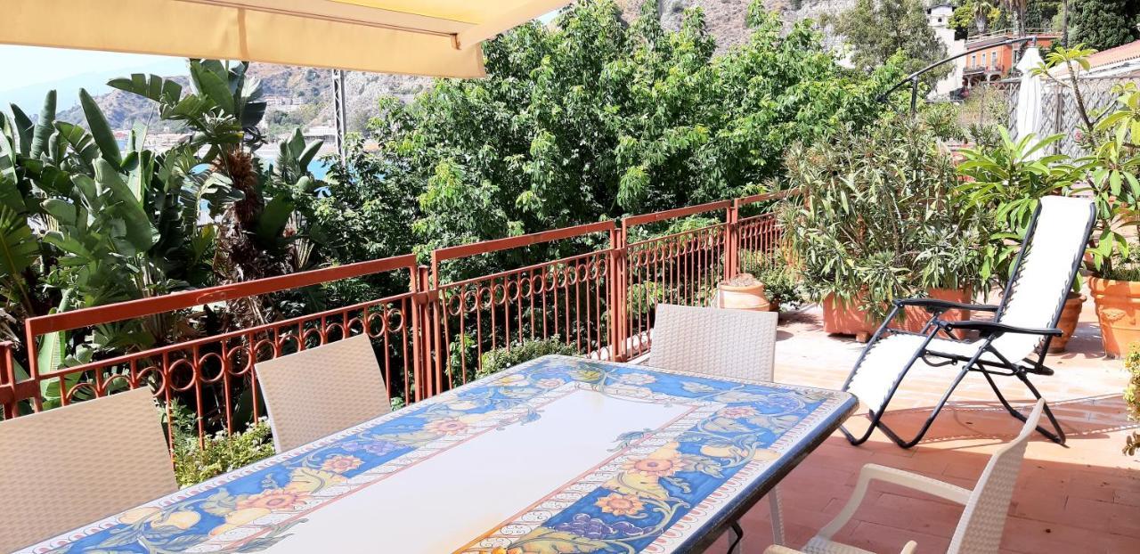 White Lotus Apartment Taormina Exteriér fotografie